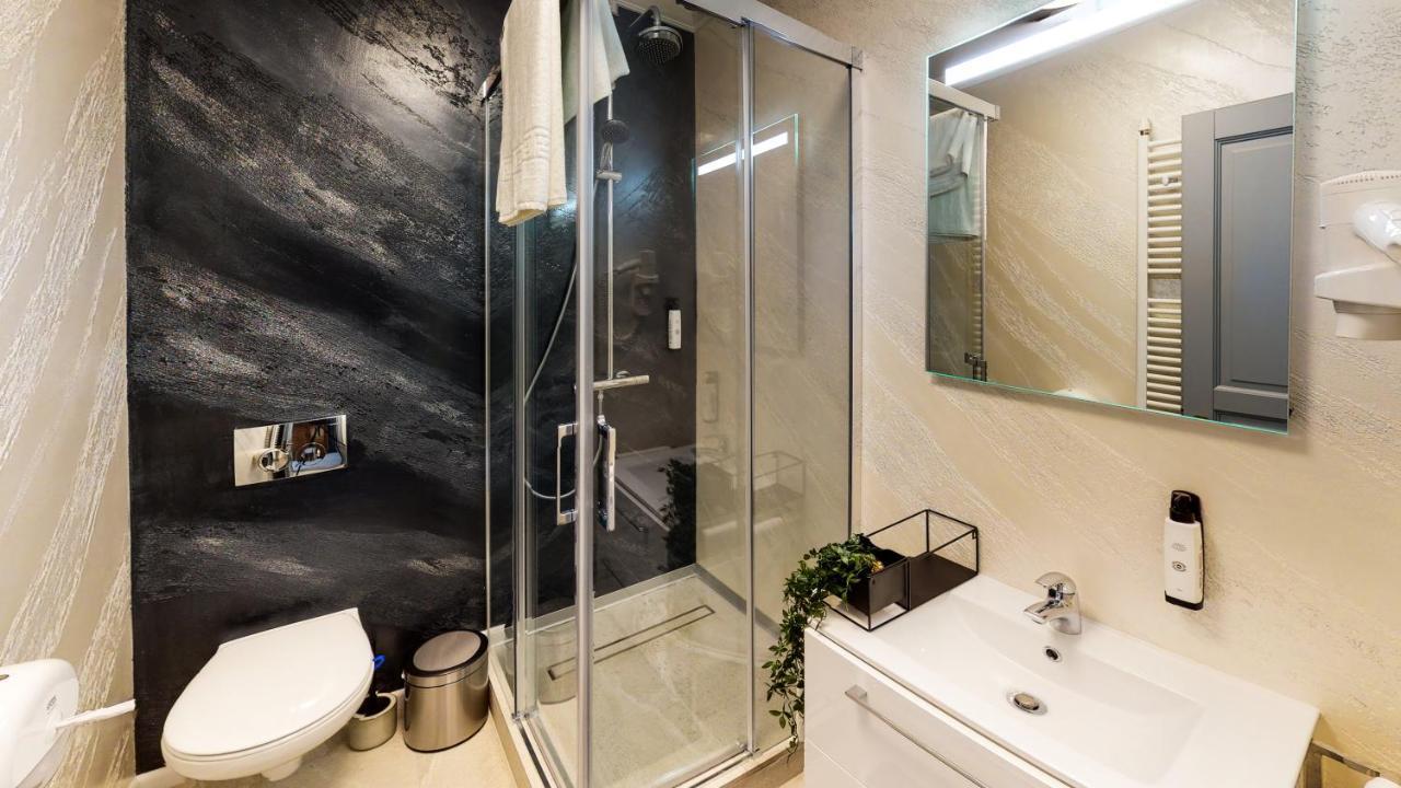 Hotel Angel Sofia Фелтічень Екстер'єр фото